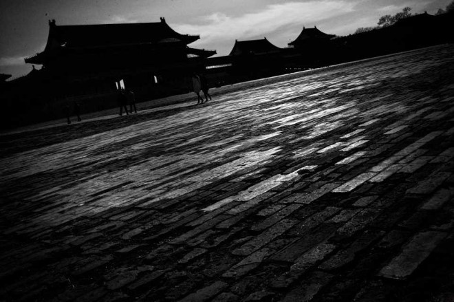 Black and White Photography by Xiaomeng Zhao #inspiration #white #black #photography #and