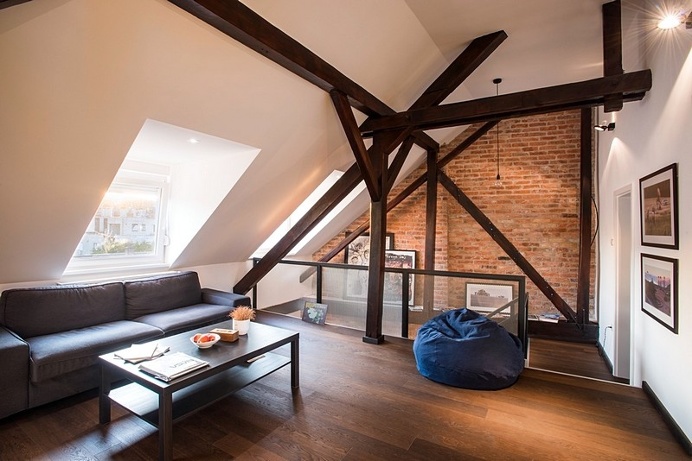 3 Stories Apartment, Budapest / Gaspar Bonta
