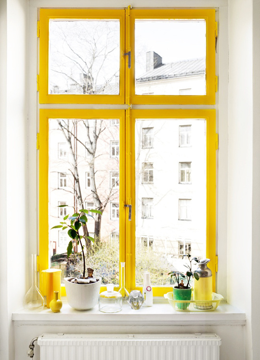 sunny yellow window sill #interior #design #decor #deco #window #decoration