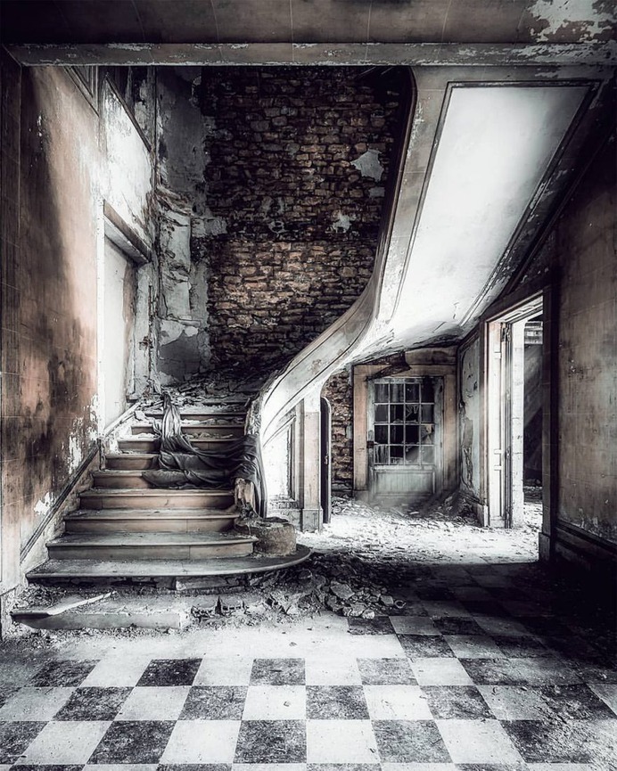Abandoned Belgium: Stunning Urbex Photography by Valerie Leroy