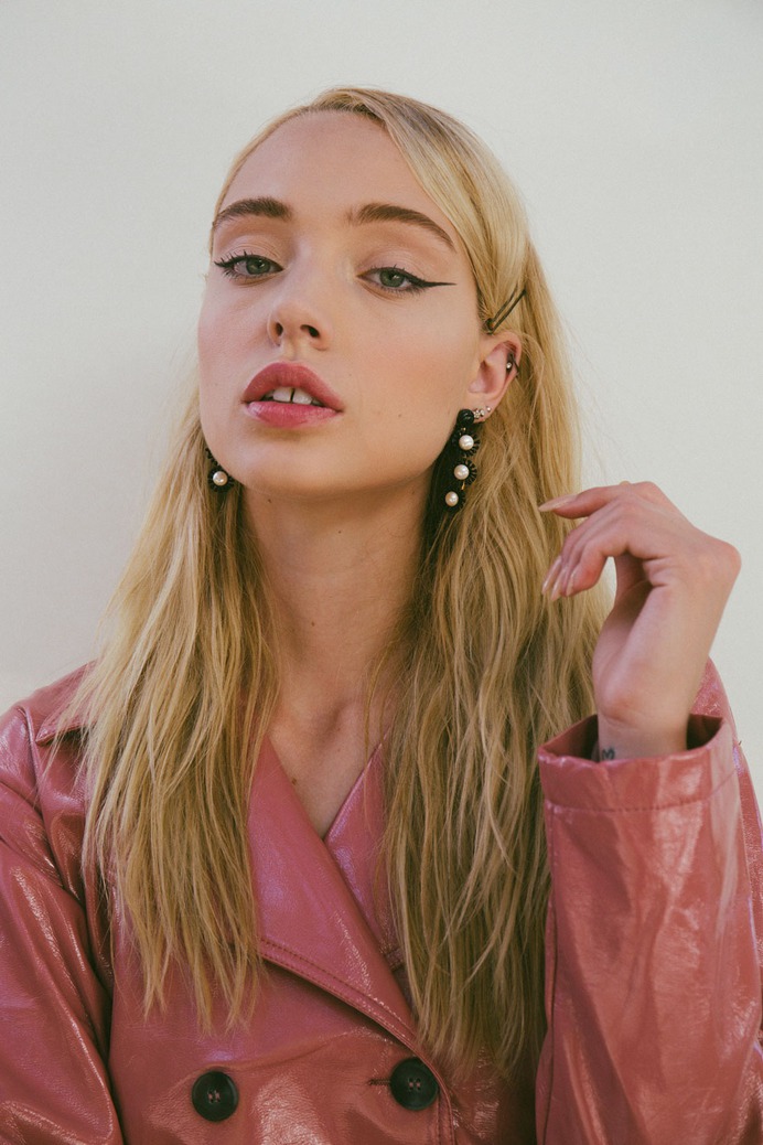 Julia-Torchine.jpg (1000×1500)