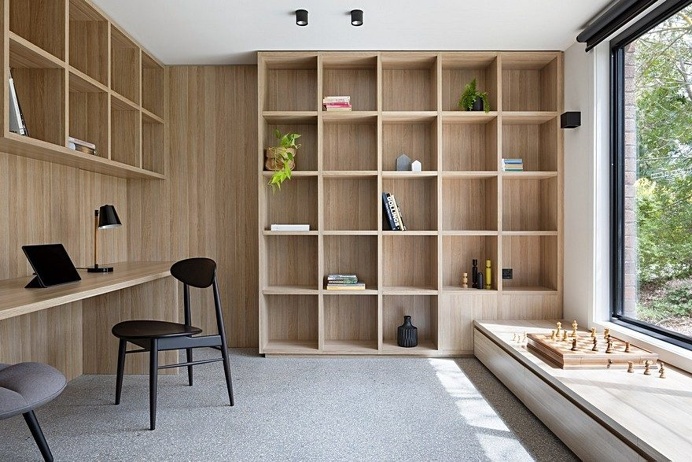 Double Brick Family Home / Ruffey Lake House by Inbetween Architecture 11