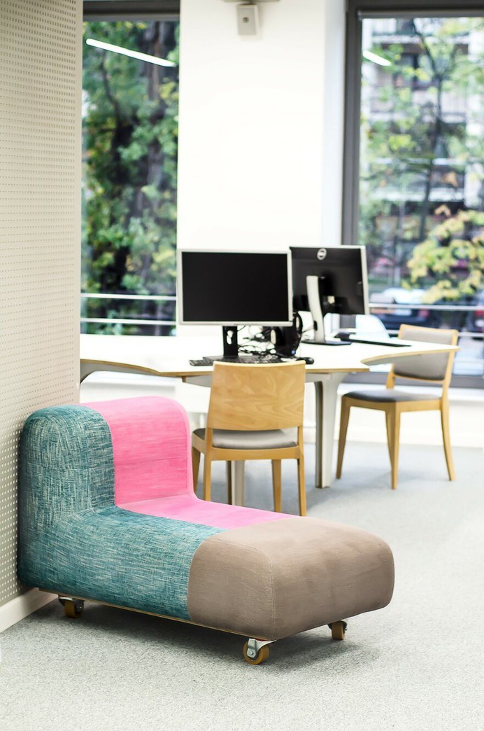 Furniture for the National Audiovisual Institute (NInA) / Atelier Starzak Strebicki