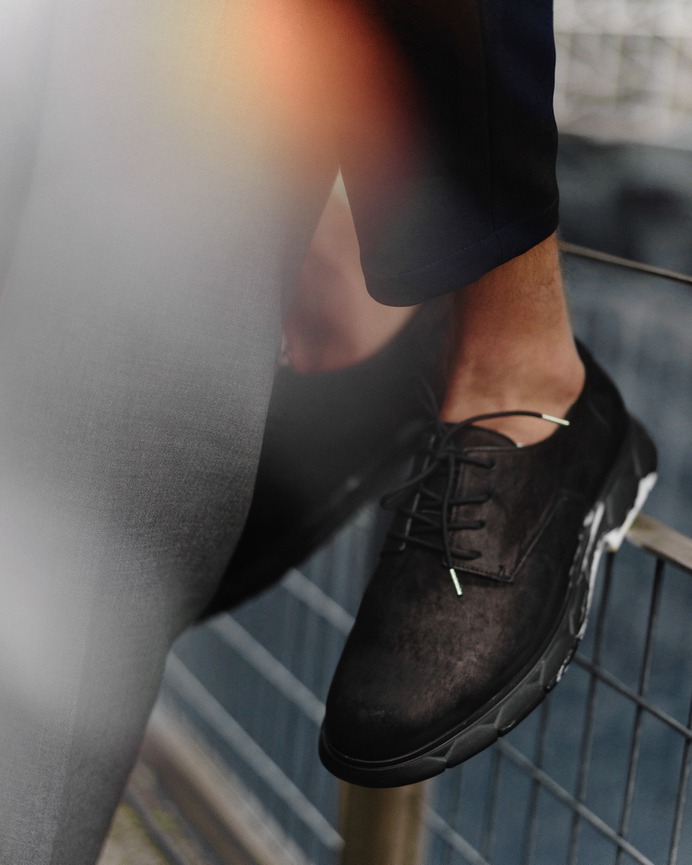 PAUSE X LE FLOW Paris Editorial – PAUSE Online | Men's Fashion, Street Style, Fashion News & Streetwear