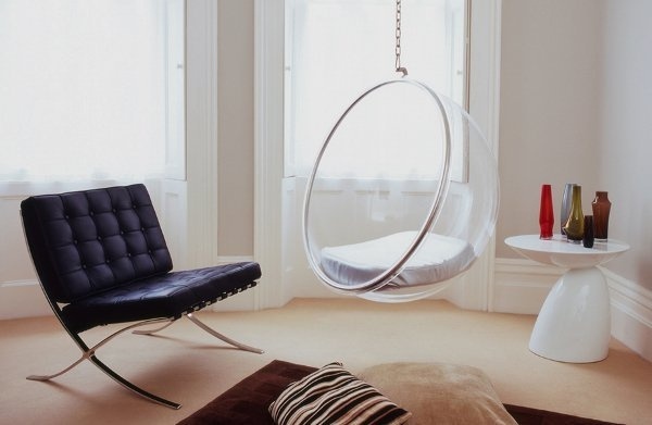 The Bubble Chair eliminates outside noise to create a peaceful environment. It is comfort and silence in a bubble of your own! #modern #design #home #product #furniture #industrial #style