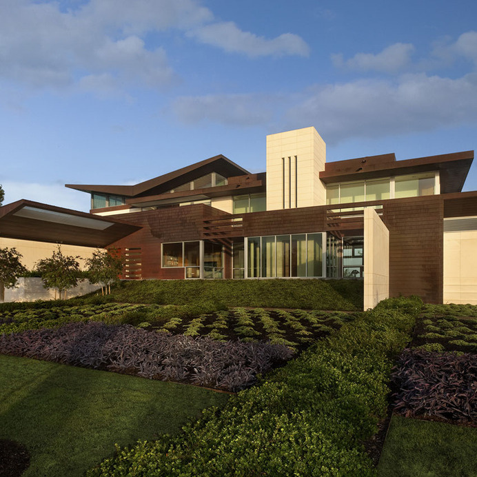 Modern Architecture Meets Indian Design on Houston's Lakeshore #architecture #modern