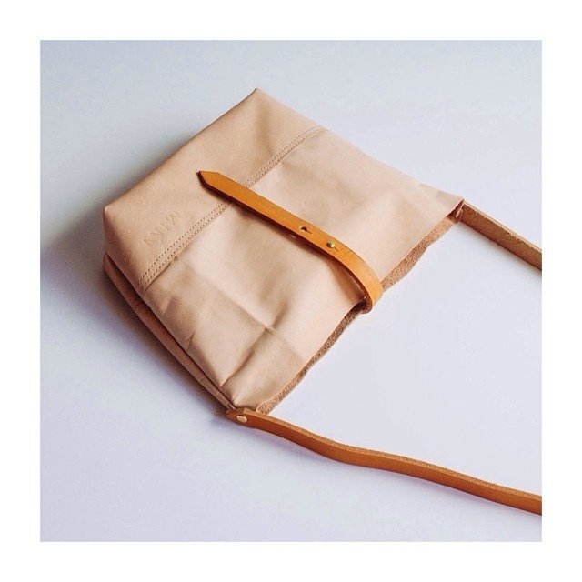 Mini Tote in Nude the ultimate girly stuff 💖💅👛 #vscocam #squaready #miau #label #handcrafted #leather #leathergoods #leathercraft #