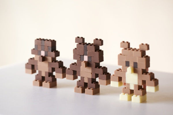 CHOCOLATE LEGO:ACGUY on Behance #chocolate #toys #lego