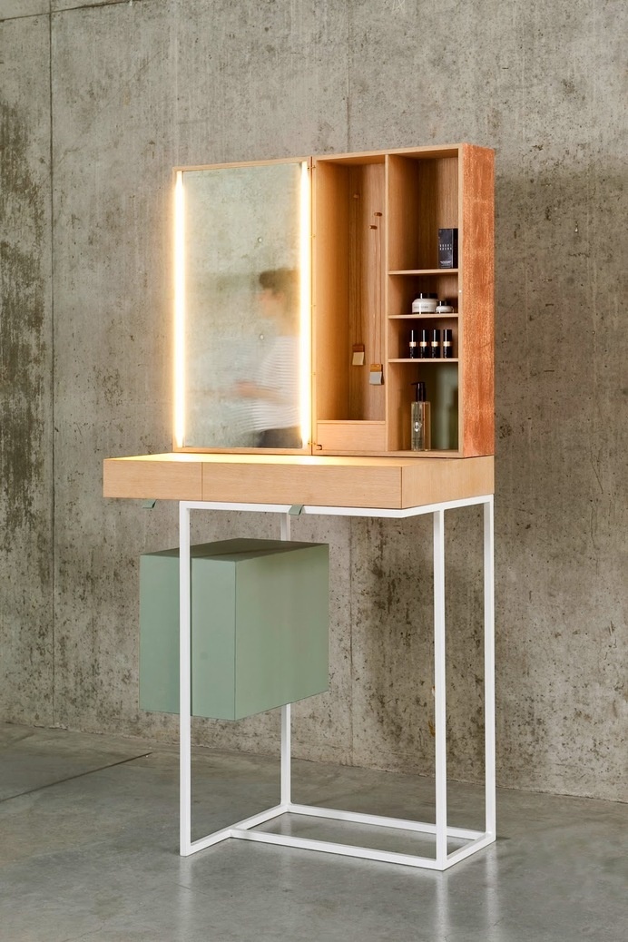 Tabeau Table by Nicole Brock