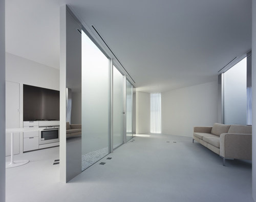 House in Komae #white #architecture #houses #light #japan