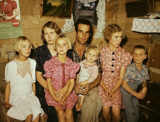 14 Rare Color Photos From the FSA-OWI | PDN Photo of the Day #russell #homesteaders #lee #1940