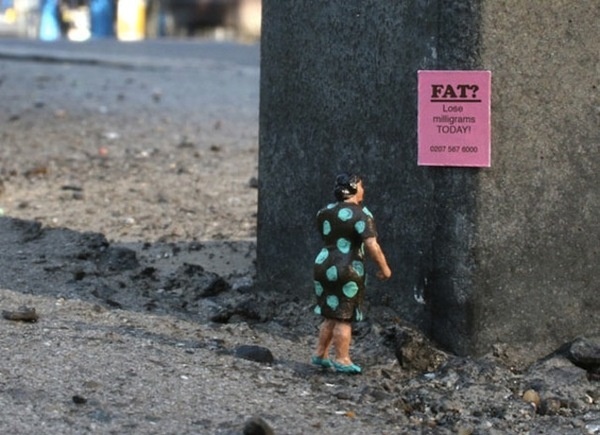 Slinkachu_little_people_street_art_5 #miniature #diorama #art