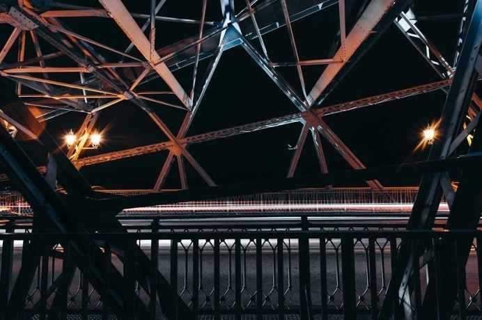 Colours of Berlin and Dresden: Urban Architecture by Simon Alexander