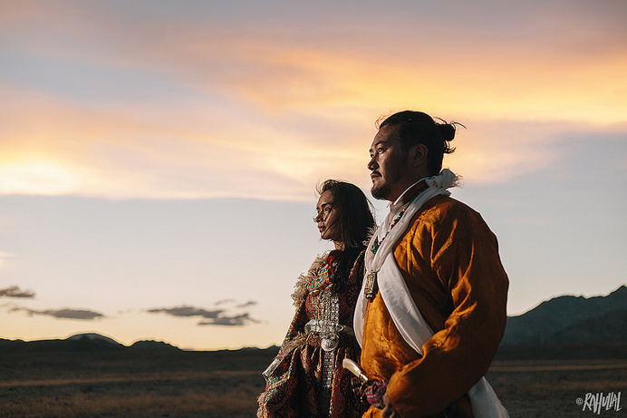 Thinles & Nirajana THE most beautiful destination weddings we've been a part of, set in the groom's closely knit village of Ney in Leh. What #weddingphotography #ladakhi #leh #rahullalphotography