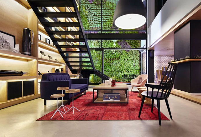 Chic Hotel by plan:B Arquitectos