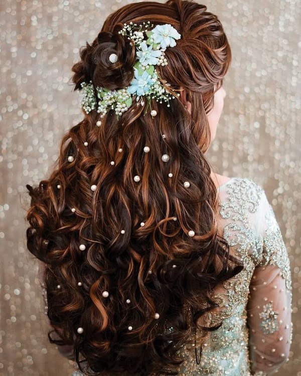 Curly Hairstyle For Brides