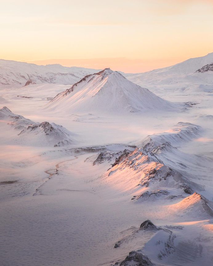 Breathtaking Landscapes of Iceland by Joel Hyppönen