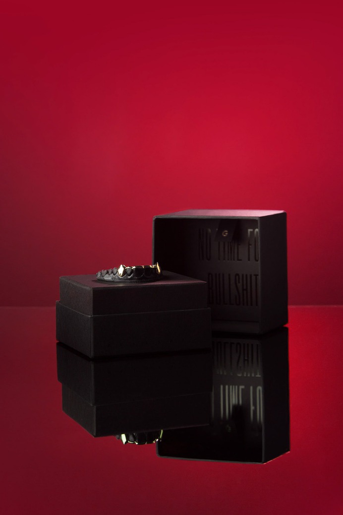 G'glaze Branding - Mindsparkle Mag G'glaze is a young and bold jewelry brand based in St. Petersburg, Russia. The jewelers and dentists team has come together to create something new in the Russian jewelry industry. #logo #packaging #identity #branding #design #color #photography #graphic #design #gallery #blog #project #mindsparkle #mag #beautiful #portfolio #designer