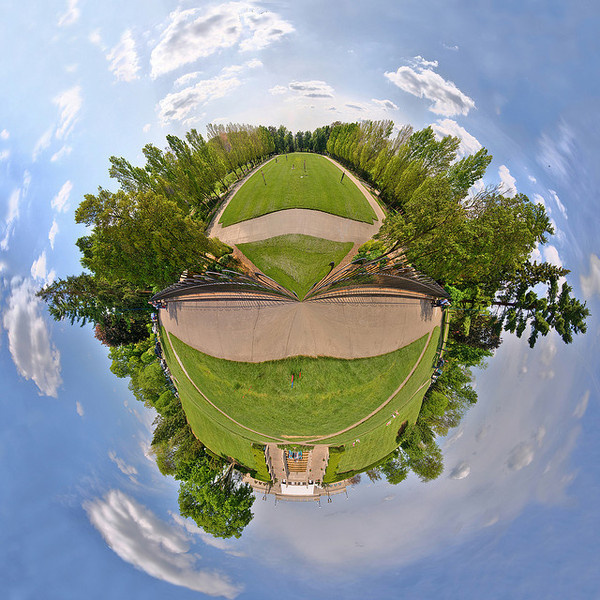 Ault Park Planet #ohio #city #park #landscape #photography #ault #geography #cincinnati