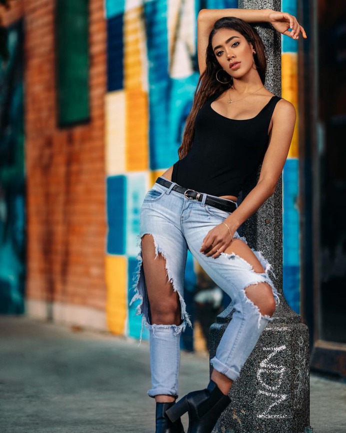 Vibrant Fashion and Lifestyle Photography by Keydrin Keylo Franklin