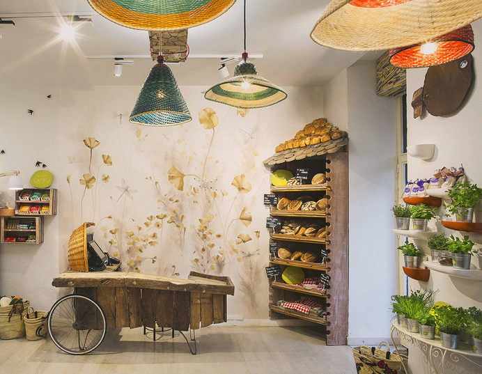 Mama Campo restaurant eclectic design with decors and pastel shades - www.homeworlddesign. com (3) #madrid #design #interiors #restaurant