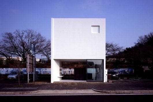 House in Nagoya by SUPPOSE design office | Yatzer™ #stairs #architecture #white #facades