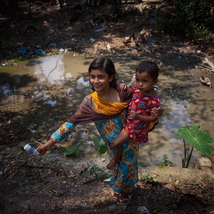 Documentary Street Photography in South Asia by Sara Hylton