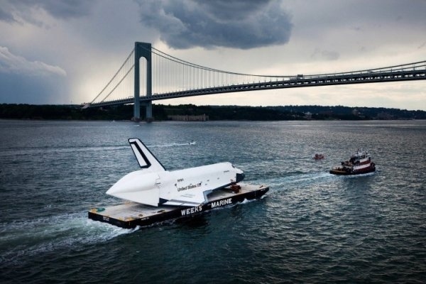 Enterprise Shuttle » Creative Photography Blog #photography