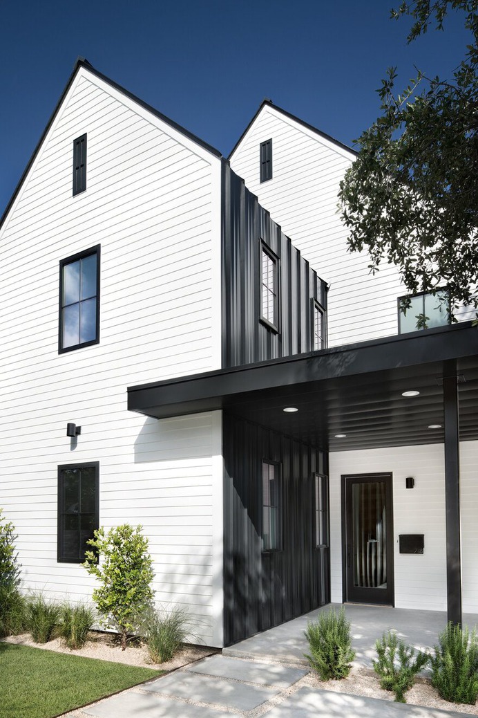 Tarrytown Residence: Farmhouse Modern Aesthetic with an Urban Appeal 1