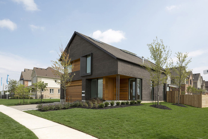 Simplicity Reigns in 100% Renewable Energy Home: Great Gulf Active House #architecture