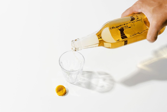 Retsina Branding & packaging - Mindsparkle Mag "Retsina" is a popular, yet cheap wine with enthusiastic supporters and sworn enemies. #logo #packaging #identity #branding #design #color #photography #graphic #design #gallery #blog #project #mindsparkle #mag #beautiful #portfolio #designer