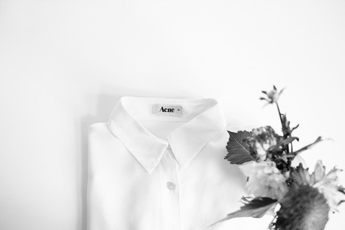 CARBONISLIFExc2xae #white #code #withe #dress #acne
