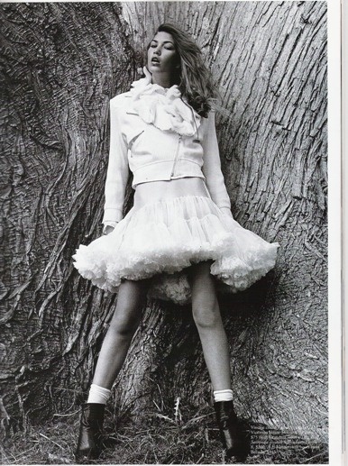 talulah+morton+russh+13.png (386×517) #white #russh #morton #heat #tallulah #fashion
