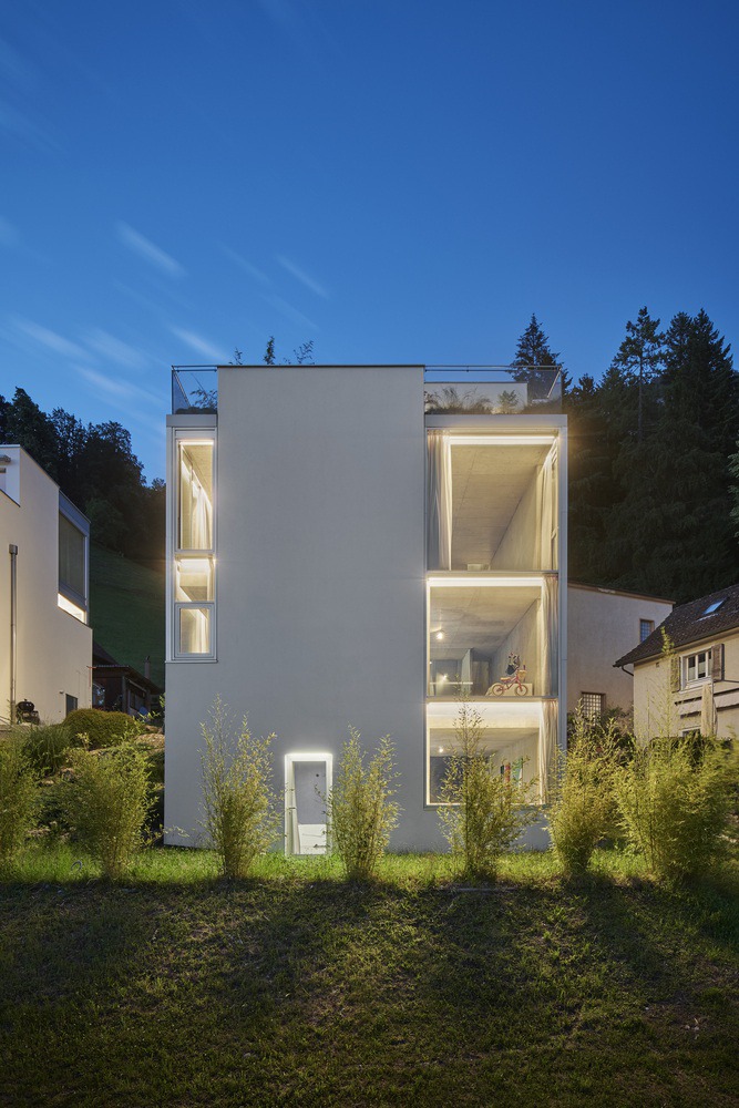 Sing House Vitznau / Gole GmbH