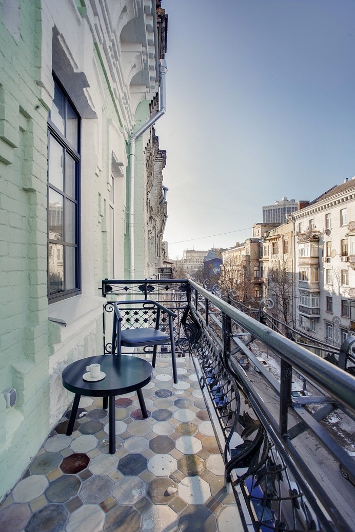 BJ Apartment / Slava Balbek and Anna Riabova