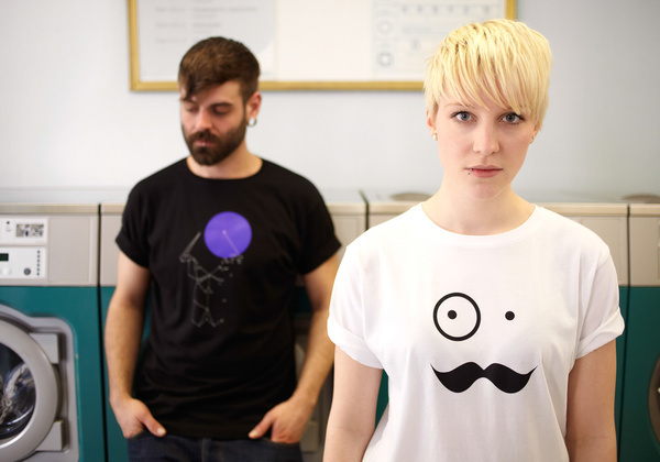 NATRI - Unisex T-Shirt Collection - Lookbook - www.natri.de #modern #print #design #shirt #minimal #fashion #type #typography