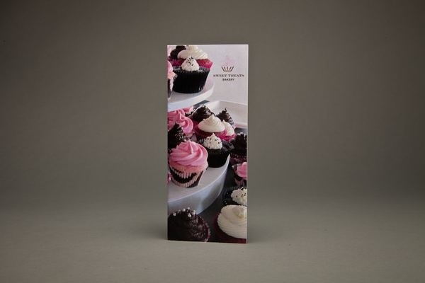 Corporate Identity #bakery #branding #cupcakes #treats #menu #sweet