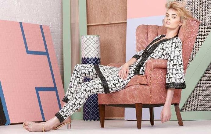 Fashion Photography by Manolo Campion