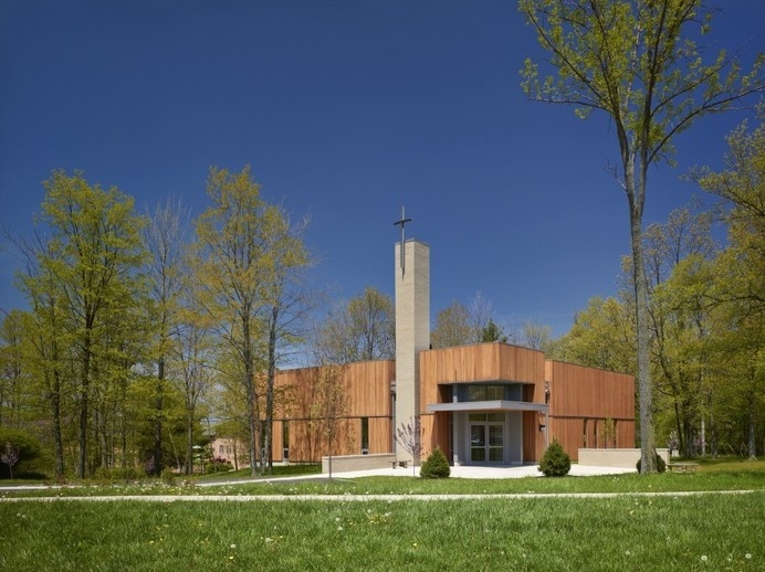 Chapel With Redwood Cladding at the Catholic Campus Ministry in Dayton, Ohio #architecture
