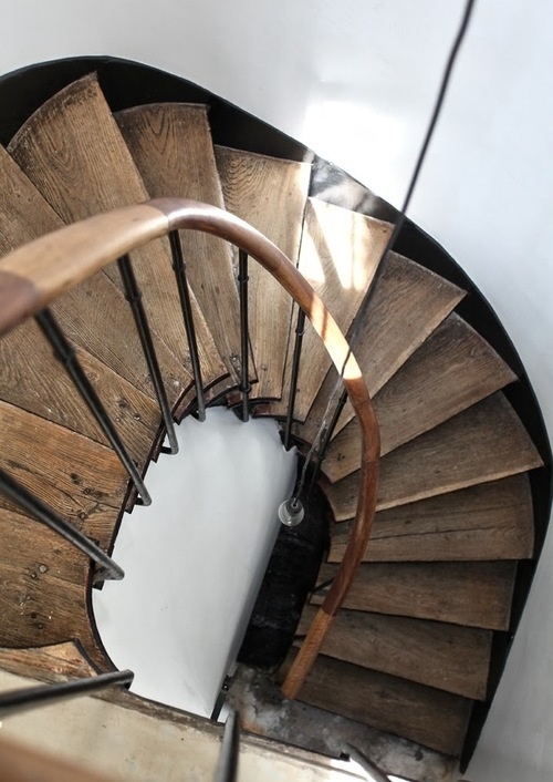 Drop Anchors #interior #design #decor #deco #stairs #decoration