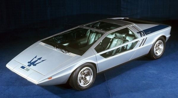 Bertone 09 #industrial #retro #car #bertone