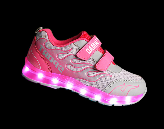 Children's fashion shoes luminous green pink