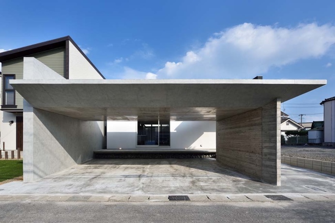 House with Bungalow and Garage