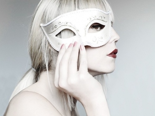 Female Portraits by Katja Kemnitz #inspiration #photography #portrait