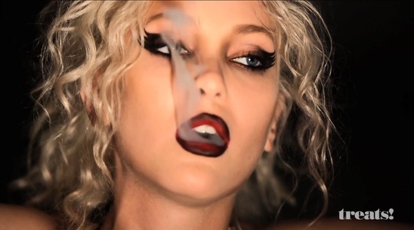 TREATS! MAGAZINE #photography #smoke