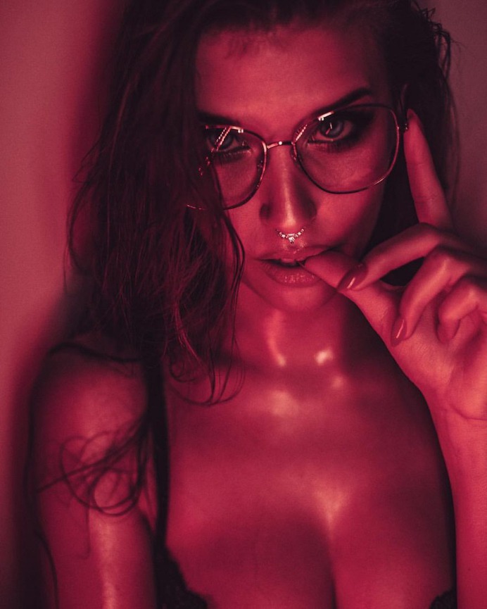 Moody Female Portrait Photography by Konrad Matka Komorowski