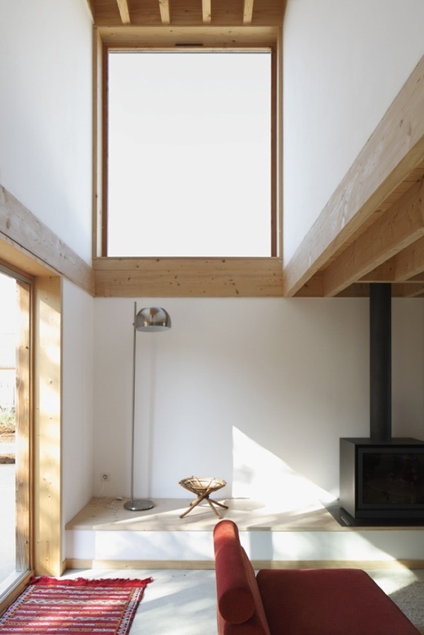 Sampans House | iGNANT.de #white #interiors #wood #architecture #houses #light
