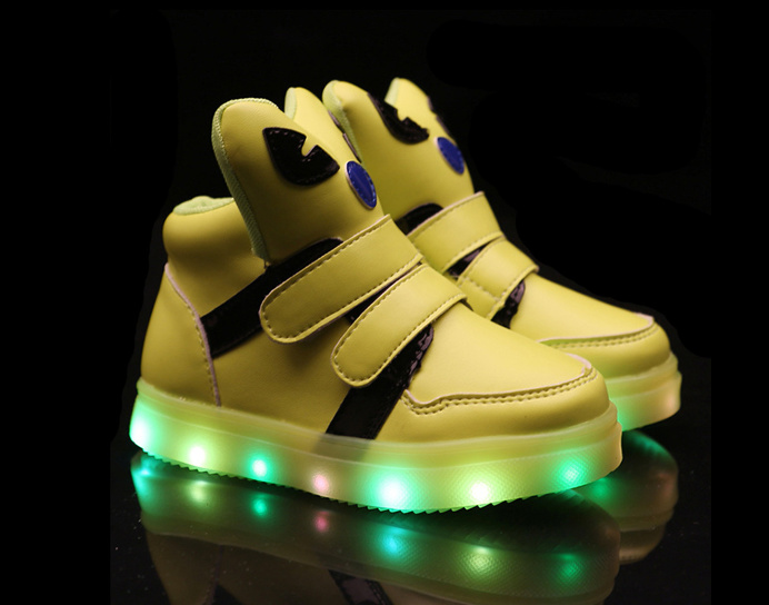 Children light-emitting cute shoes light green