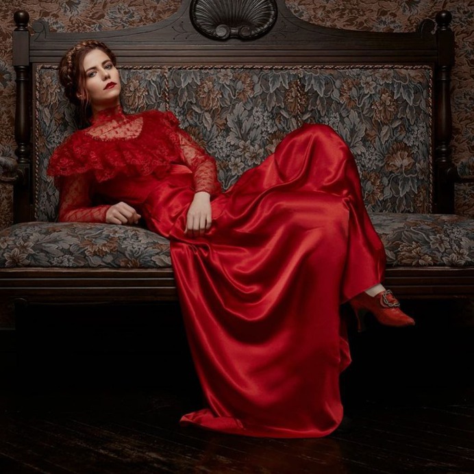 Gorgeous Female Portrait Photography by Javier Ullastres