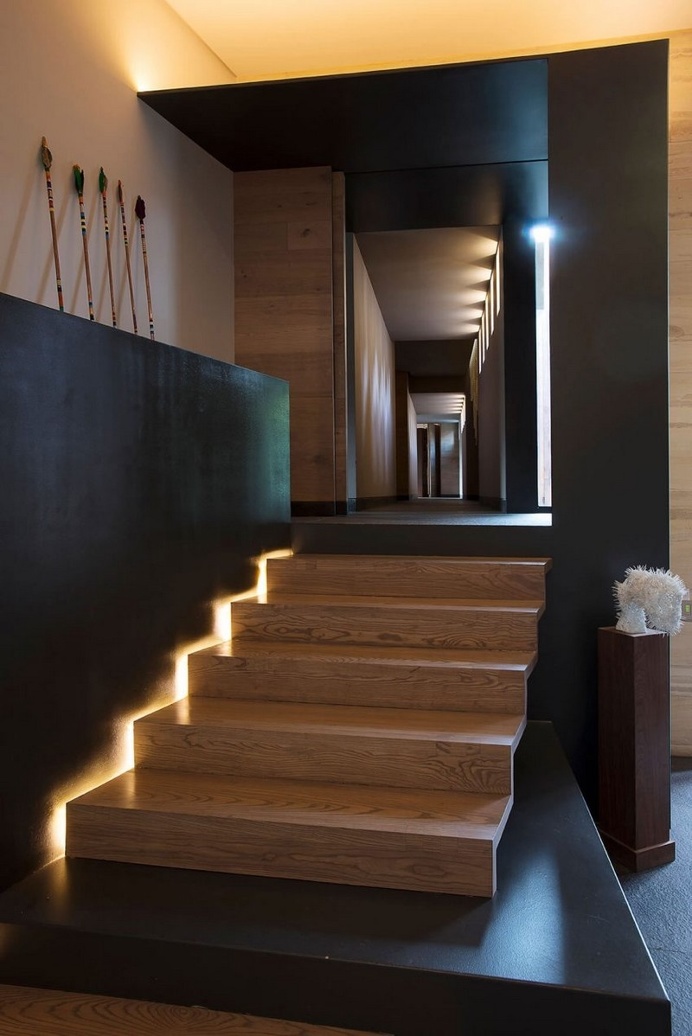 Lomas Country House by Vieyra Arquitectos / Mexico
